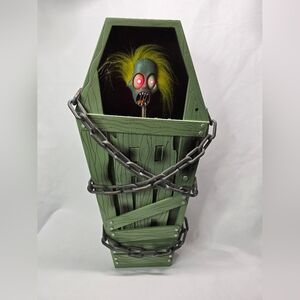 Gemmy Animated 18" Cursed Coffin Zombie Screamer Halloween Prop- WORKS